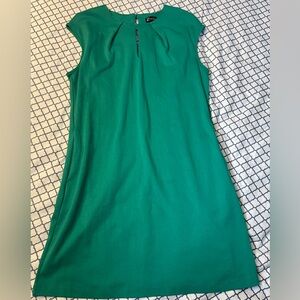 New York & Company Vibrant Green dress